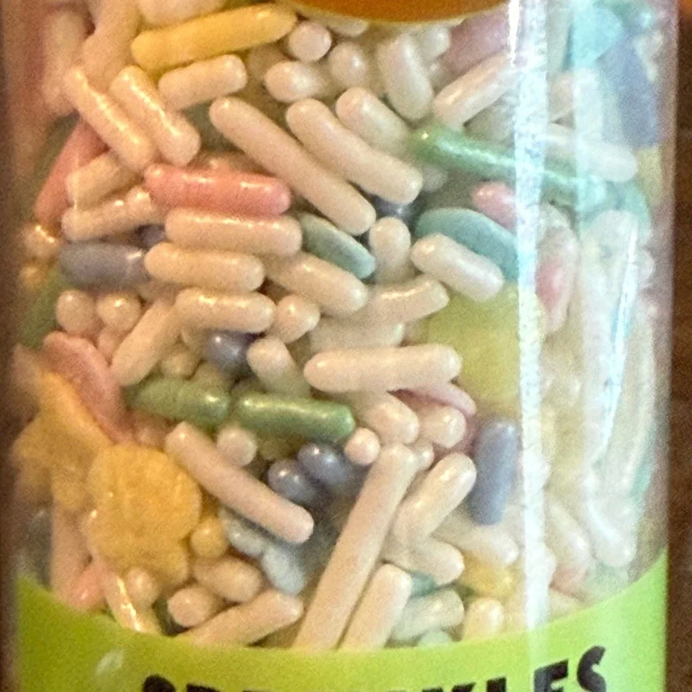 NEW Lot Wilton Easter‎ Sprinkles Set Bunny Bunny Bliss Mix Pastel Baking Cookies
